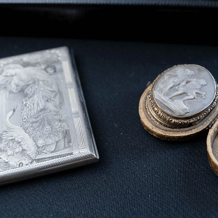 antique-dealers-index